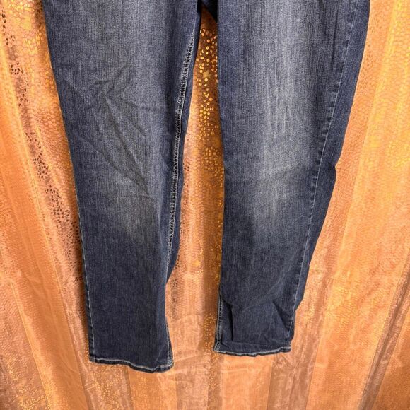 Maurices M Jeans Plus Size Classic Straight Curvy High Rise Straight Jeans Long - Picture 4 of 12